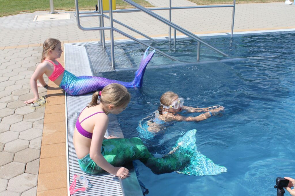 Meerjungfrau Schwimmunterricht Salzburg